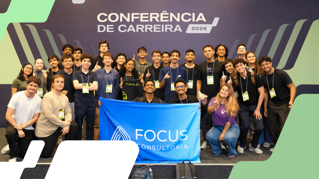 Imagem referente à notícia: Como colocar a experiência em empresa júnior no currículo e no LinkedIn